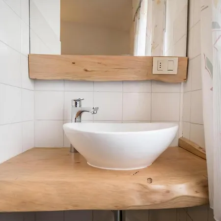 Montefelice Trilocale 4 Apartment